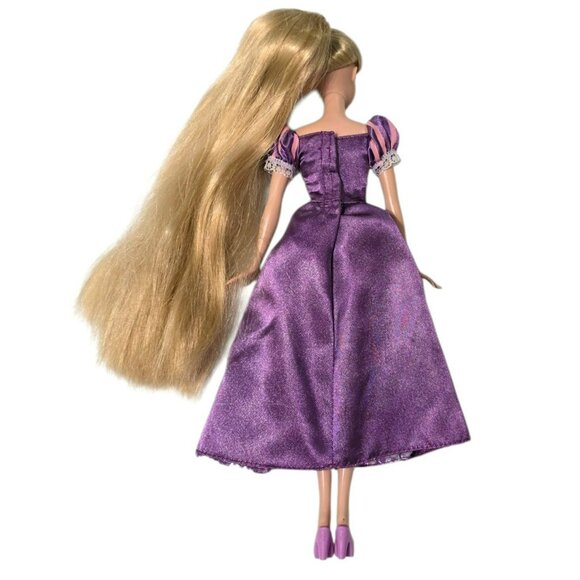 2009 Disney Rapunzel Doll Purple Dress Shoes Fashion Princess Long Blonde Hair - Picture 4 of 11
